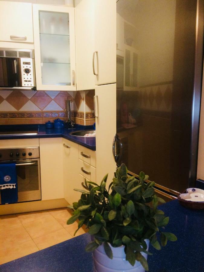 Casa Santa Maria La Nueva Con Aire Acondicionado Apartment Zamora Luaran gambar
